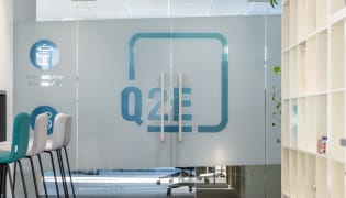 Q2E Online-Agentur - Arbeitsplatz