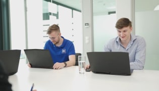MP2 IT-Solutions GmbH - Arbeitsplatz
