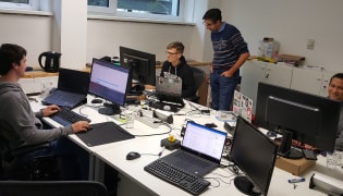 it-eXperts IT-Dienstleistungs GmbH - Arbeitsplatz