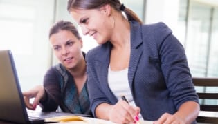 Atos Solution & Services GmbH - Arbeitsplatz