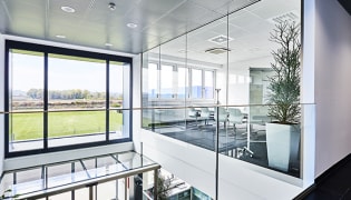 KNAPP Industry Solutions - Arbeitsplatz