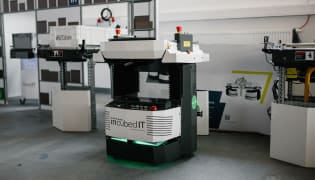 incubed IT GmbH - Arbeitsplatz