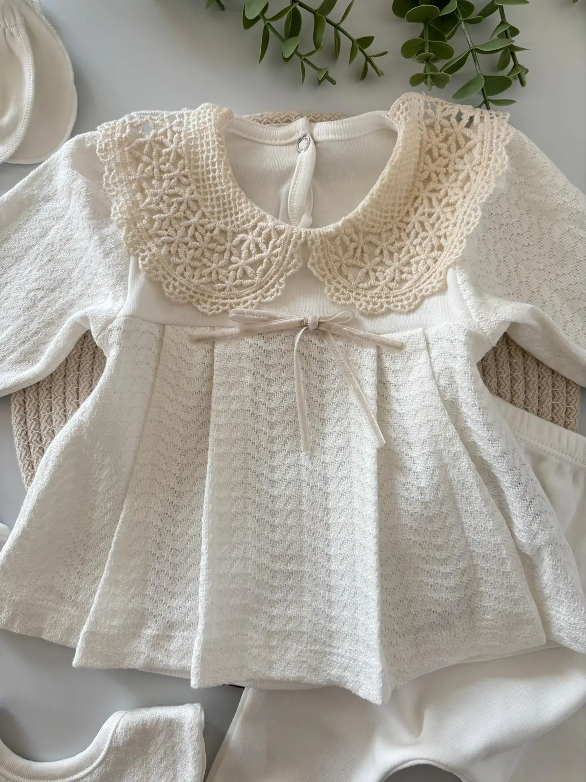 Vintage Crochet Baby Set | 5-Piece Heirloom Collection with Lace Collar - thumbnail 5
