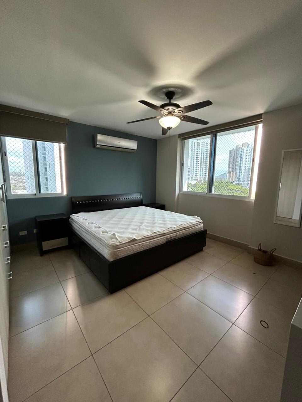 Se Alquila Apartamento Amoblado en Hato pintado 3