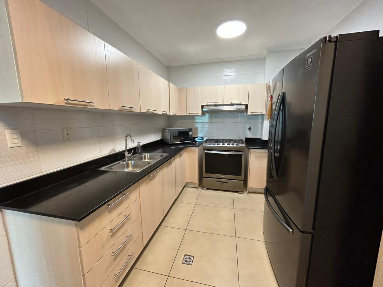 Se Alquila Apartamento Amoblado en Hato pintado 2