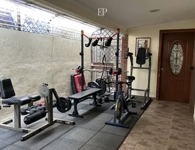 Se vende casa en Chanis-con paneles solares 4