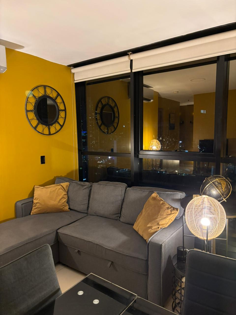 Se alquila apartamento en Obarrio 2
