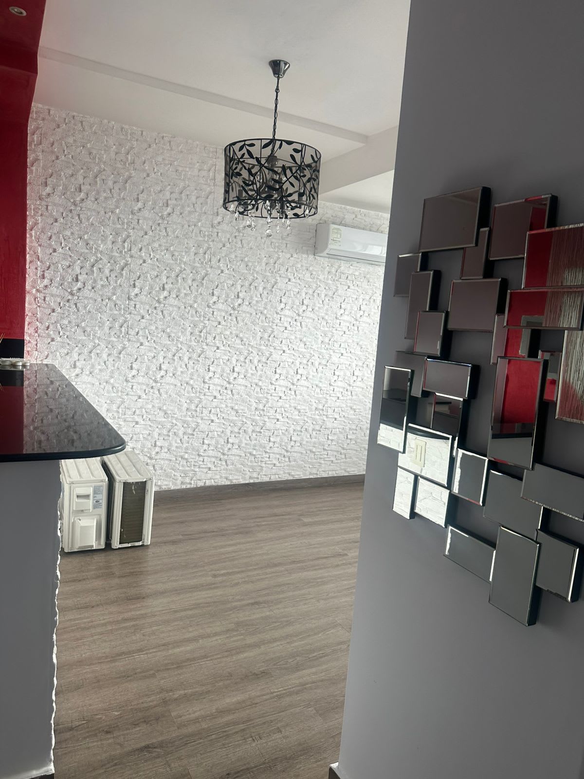 Se Vende Apartamento en Via España 3