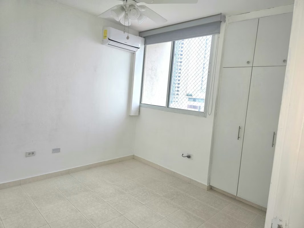 Se vende apartamento en El Cangrejo 4