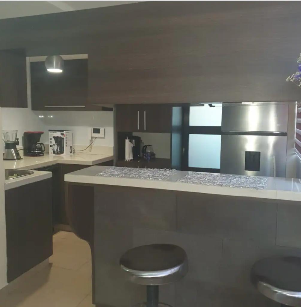 Se alquila apartamento en Betania 1