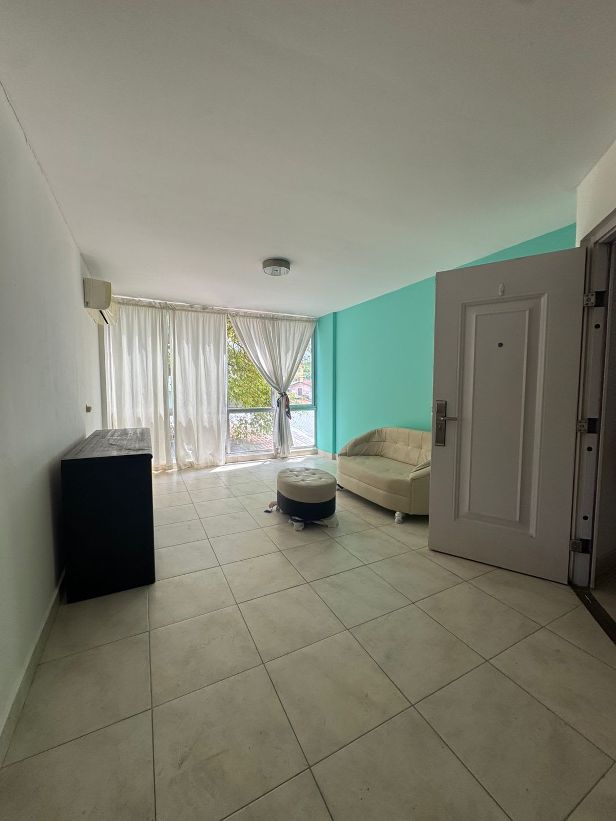 Se vende apartamento en el Ingenio 3