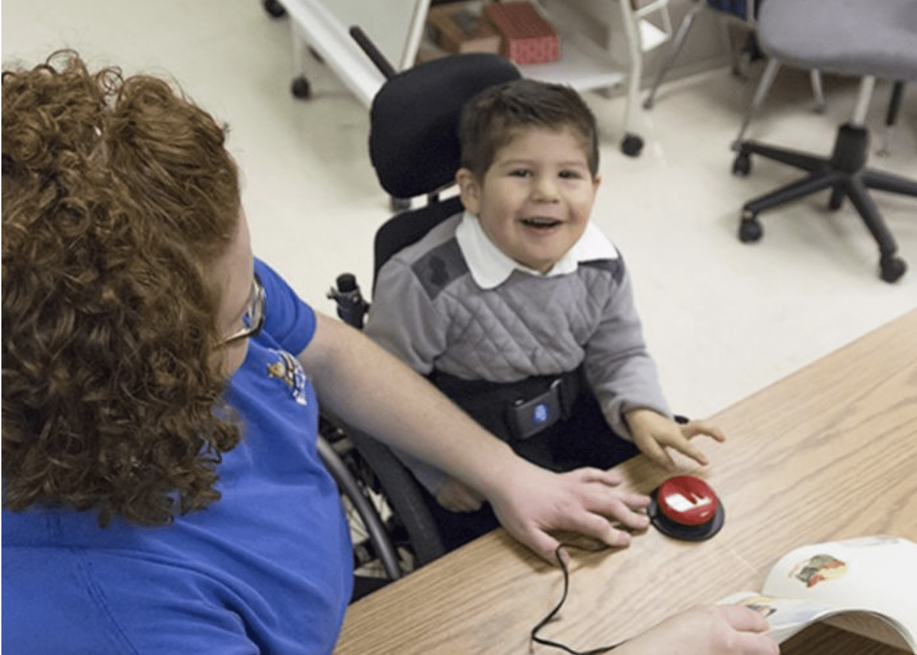 A young legend demonstrating how a jelly bean switch is used
