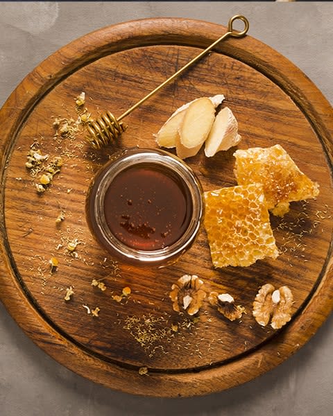 Honey-Roasted-Walnut-Bites-2-min