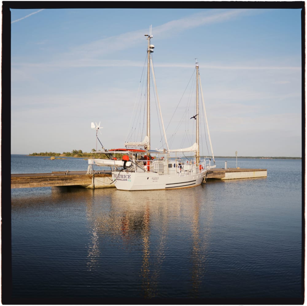 Joakim Hertze &mdash; Poserframes recreates the look of film scanned with borders &mdash; Documentation, image 25