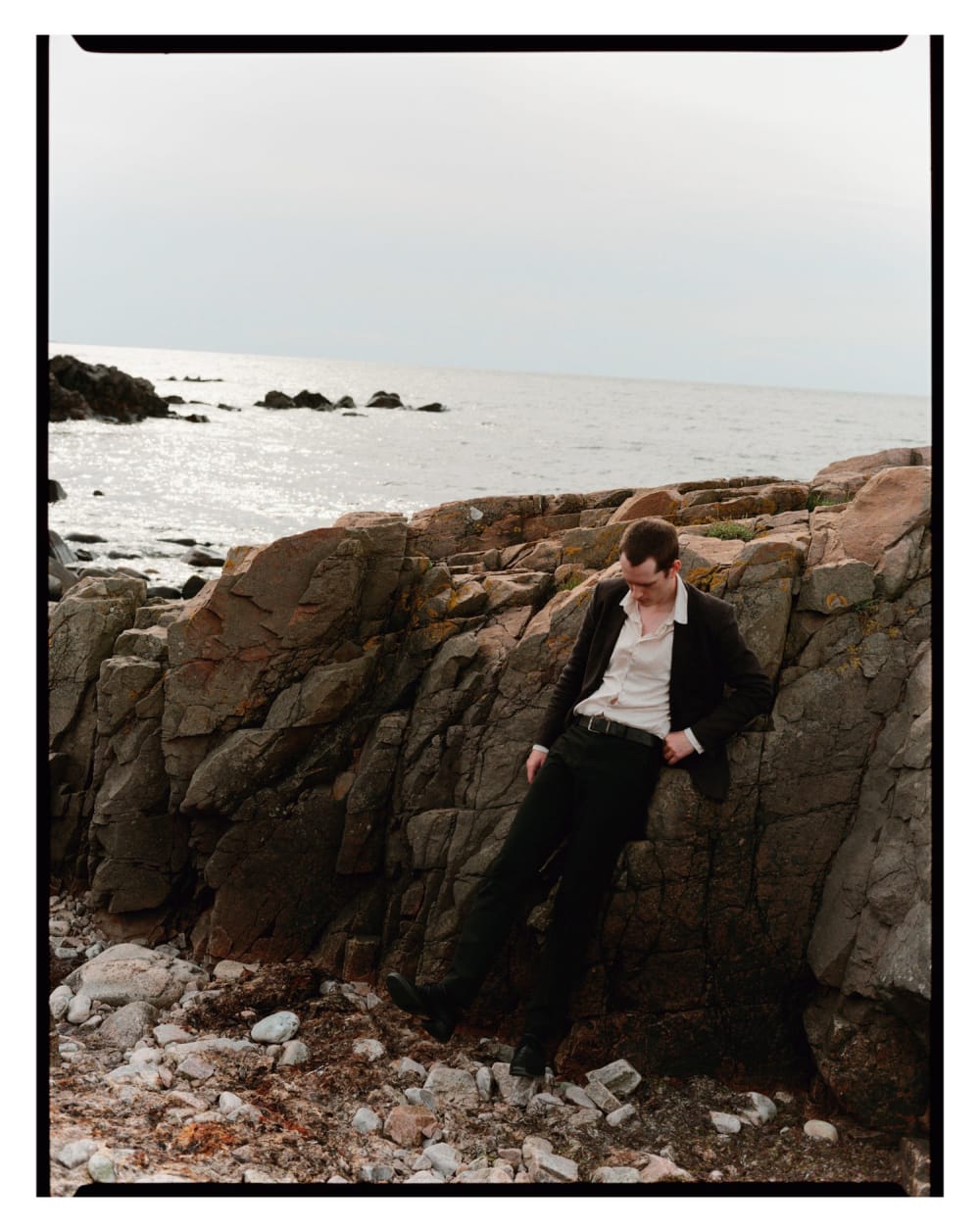 Joakim Hertze &mdash; Poserframes recreates the look of overscanned film for your digital photos &mdash; Introduction and presets, image 1