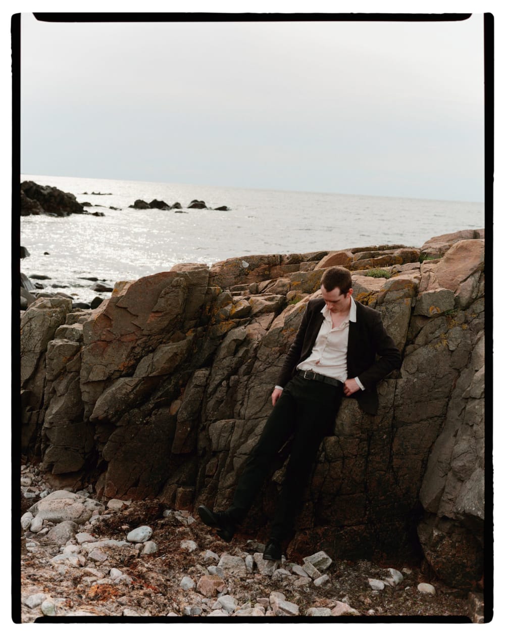 Joakim Hertze &mdash; Poserframes recreates the look of overscanned film for your digital photos &mdash; Introduction and presets, image 1