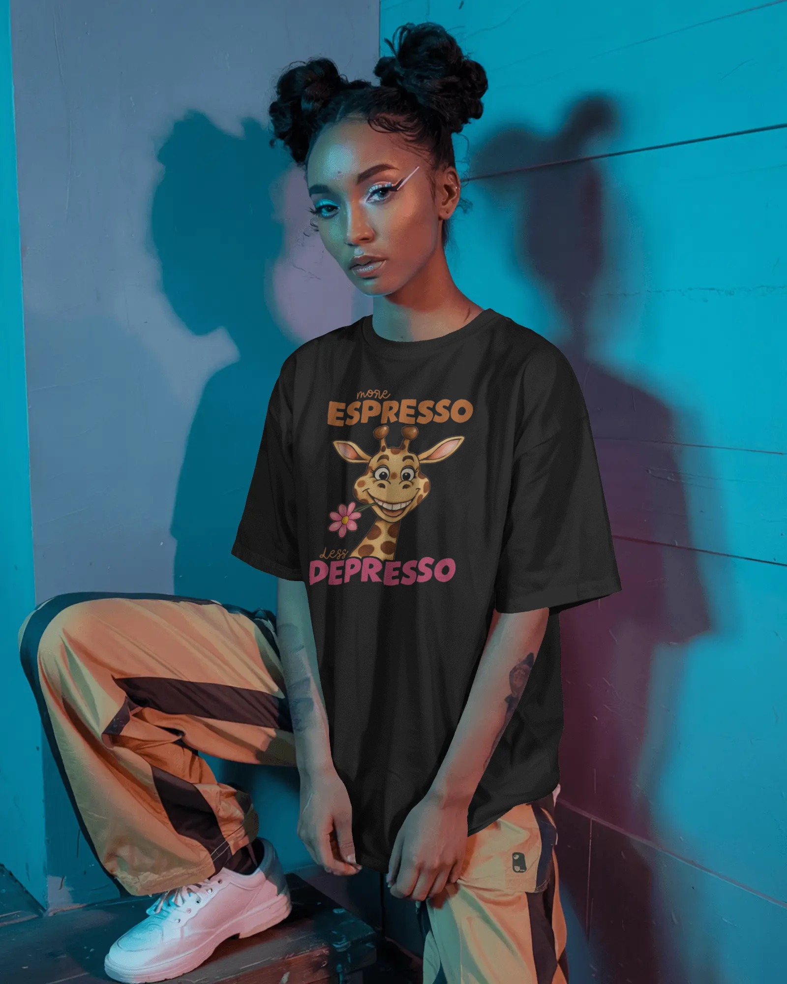 Espresso Giraffe Women Oversized T-shirt