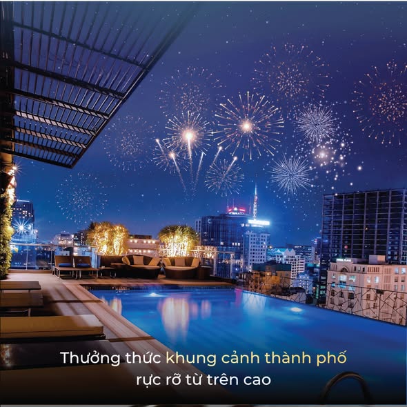 Không gian rooftop view skyline tại Phiêu Rooftop Pool Bar