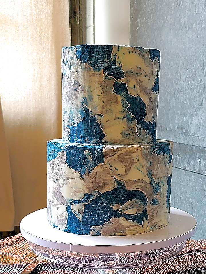 Marbled Wedding Cake in Blue Buttercream | Sweet E's