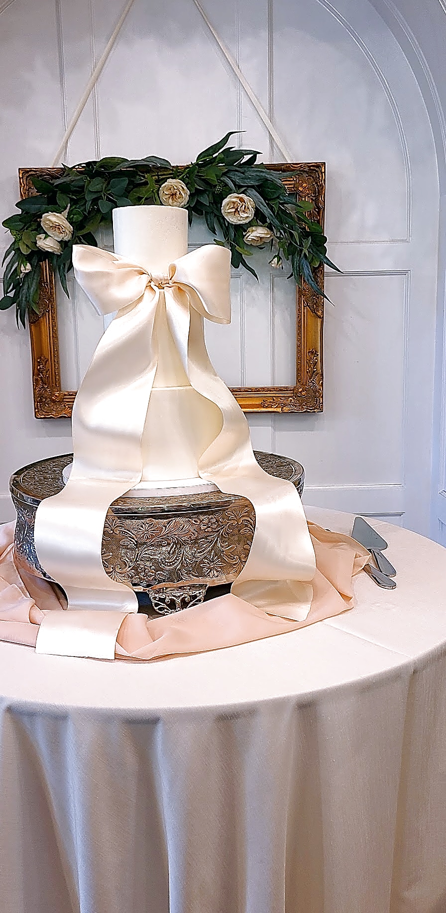 Utah Wedding Cake with Elegant Satin Bow | Sweet E's