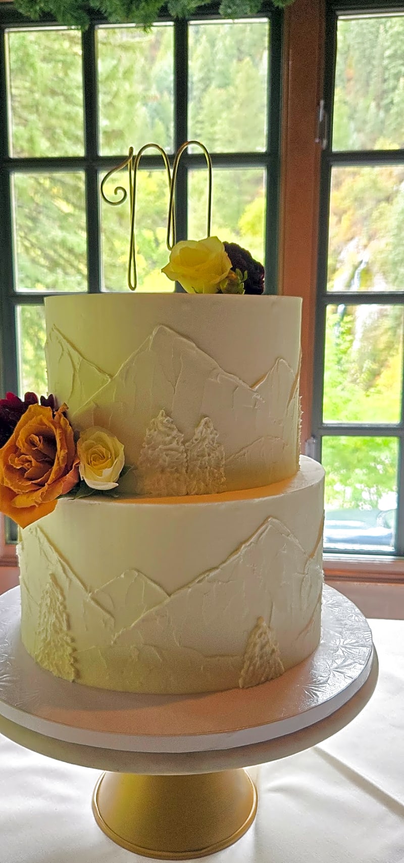 Canyon wedding cake at Log Haven, Millcreek, by Sweet E's Bakery