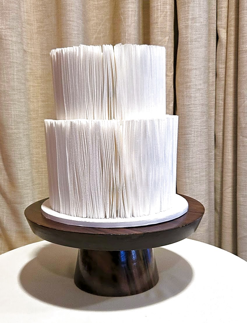 Utah Wedding Cake with Modern Buttercream Texture | Sweet E's