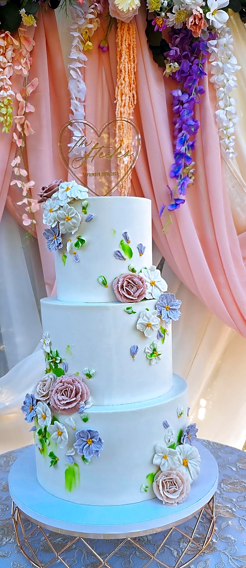 Utah wedding cake with delicate buttercream flowers | Sweet E's