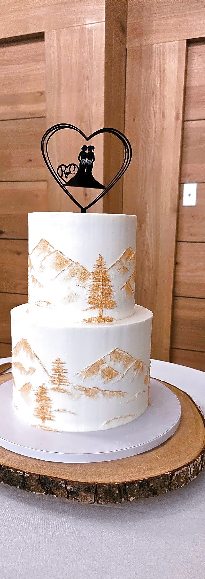Alpine wedding cake at Snowpine Lodge, Alta, by Sweet E's Bakery