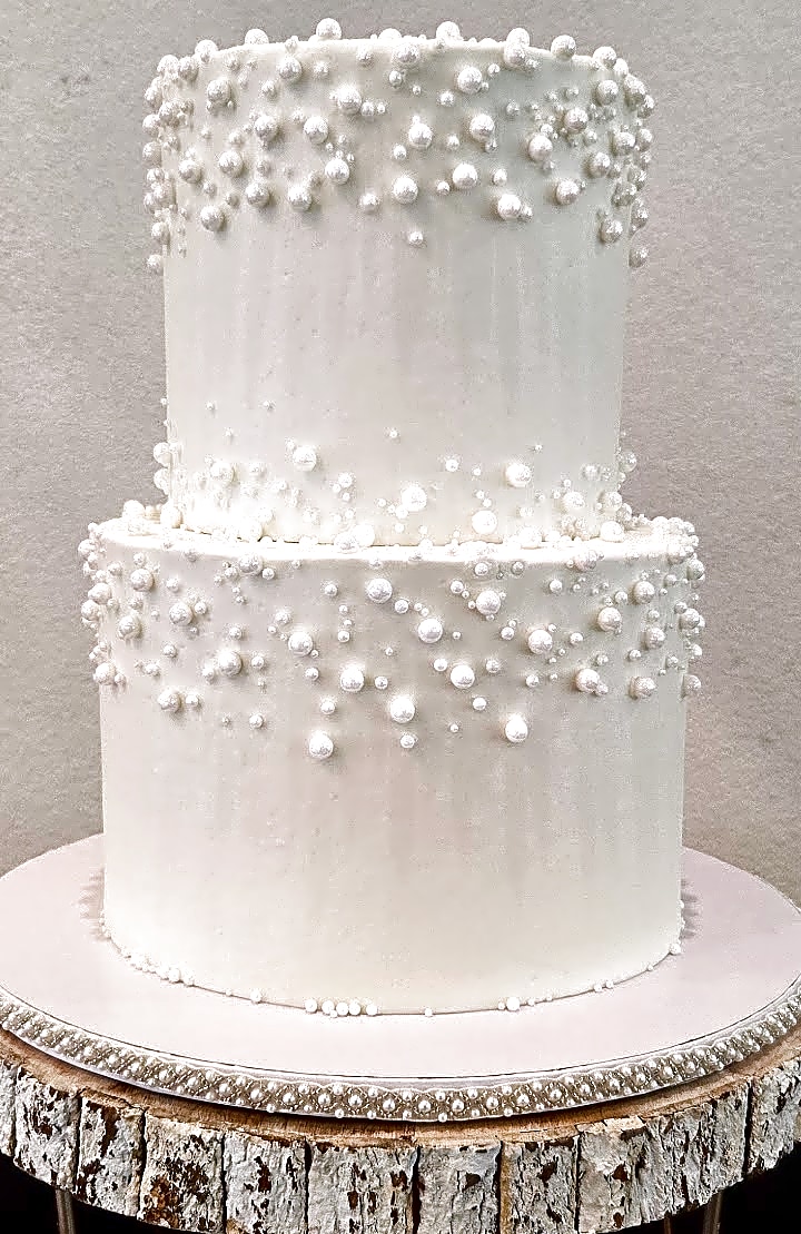 Utah Wedding Cake Design: Elegant Pearls | Sweet E's