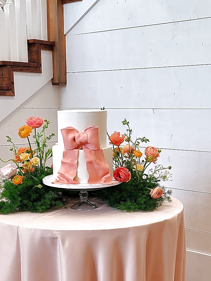 Utah Wedding Cake: Elegant Peach Bow Design | Sweet E's