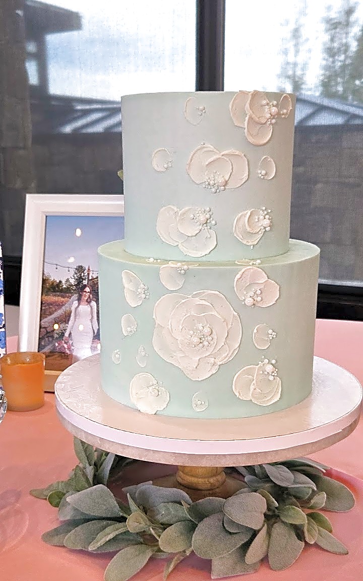 Utah wedding cake: Pale Blue & White Floral Design | Sweet E's
