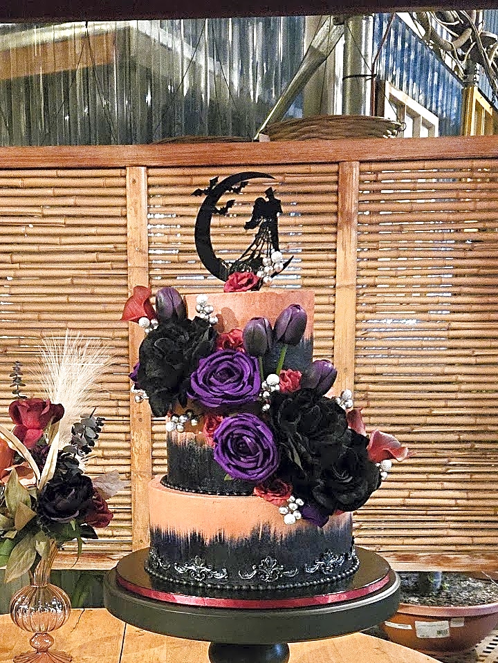 Cactus and Tropicals wedding cake with ombre design | Sweet E's