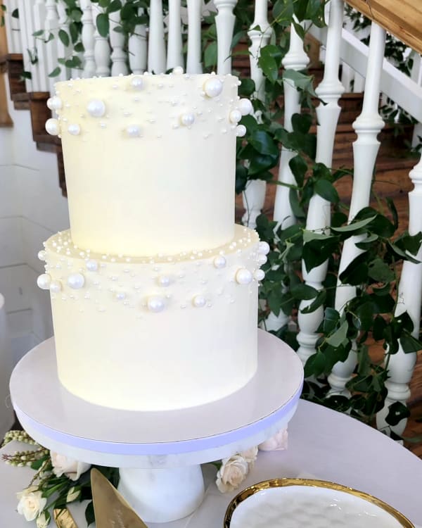 Orem wedding cakes by Sweet E's Bakery — custom design