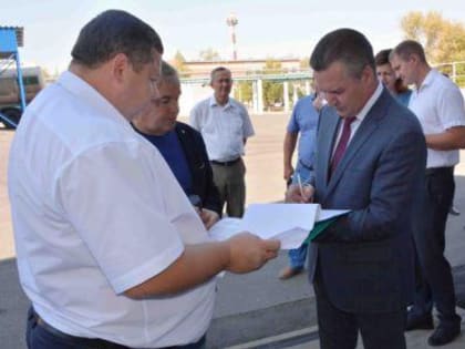 Рабочая группа по мониторингу ситуации на рынке труда региона посетила предприятия Волоконовского района