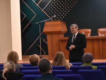 Представители администрации Новооскольского округа продолжили цикл встреч с населением