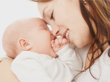 С Днем Матери: Поздравление для всех женщин