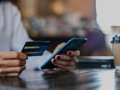 Выпуск платёжных карт вырос в Белгородской области за прошедший год на 24%