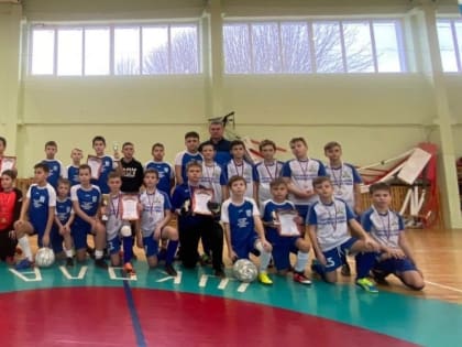 В Спортивной школе Ракитянского района состоялся Новогодний турнир по мини-футболу среди юношей 2011-2012 г.р.