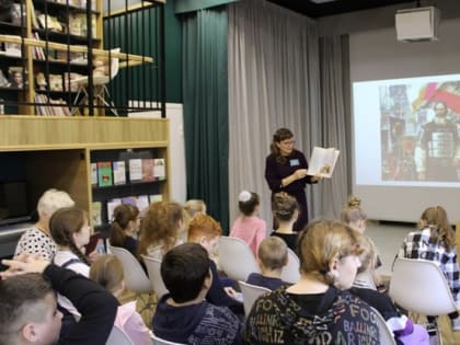 В Белгородской библиотеке-филиале №19 для юных читателей провели урок исторической памяти