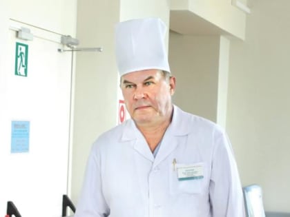 Заслуженный врач РФ Олег Бухарин: «Хирургом может стать только человек с добрым сердцем»