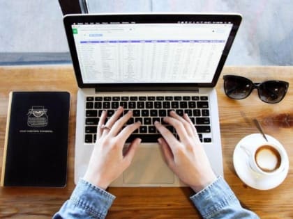 Сотрудники налоговой службы сообщили губкинцам об изменении порядка уплаты налогов и сборов