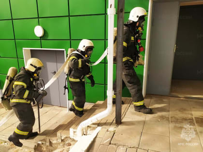 В Белгородском областном онкологическом диспансере прошли пожарно-тактические учения