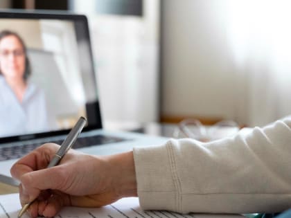 Вячеслав Гладков рассказал о продлении дистанционного обучения до конца учебного года