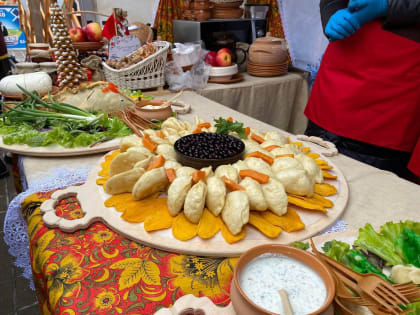 Стартовало самое яркое и вкусное событие этой зимы - областной фестиваль вареников