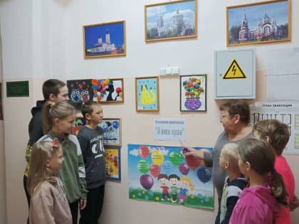 В ОСГБУ «МЦСПСиД «Семья» Алексеевского городского округа»  была проведена правовая викторина «Я имею право»