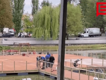 Понтонную сцену в белгородском парке Победы готовят к новому сезону