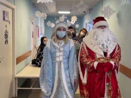 «Рождественские чудеса» пришли для белгородских деток в&nbsp;детскую областную больницу