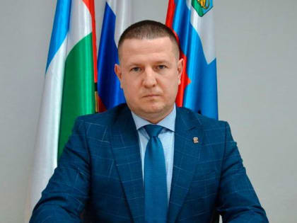 Новым главой Краснояружского района стал Виталий Кутоманов