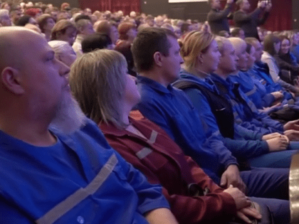 В Белгороде заслуженные награды получили неравнодушные горожане, которые пришли на помощь пострадавшим из‑за обстрелов 30 декабря