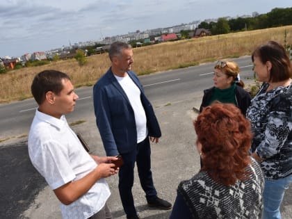 Три километра тротуара и новая дорога: в первом округе исполнили наказы избирателей